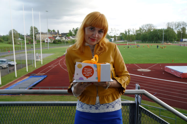 Merike Õun auhinnaga.