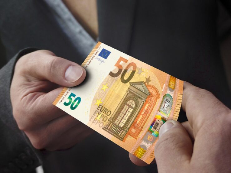 50-eurone rahatäht.