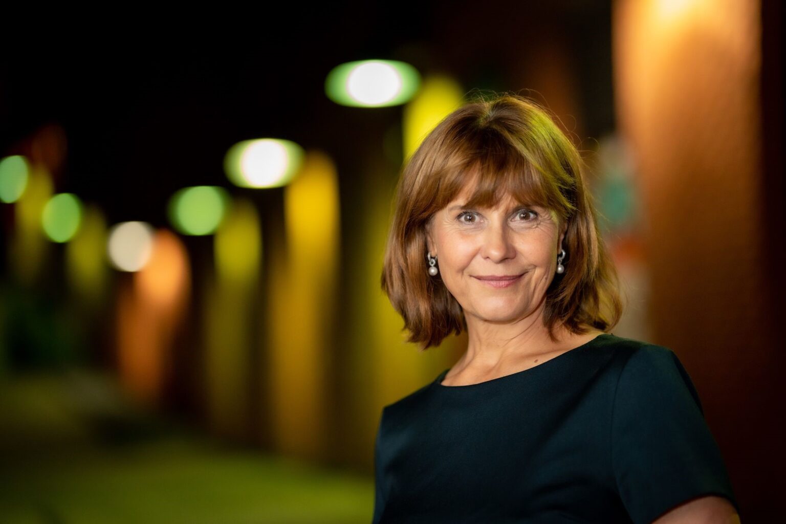 Rita-Rätsepp naeratamas.