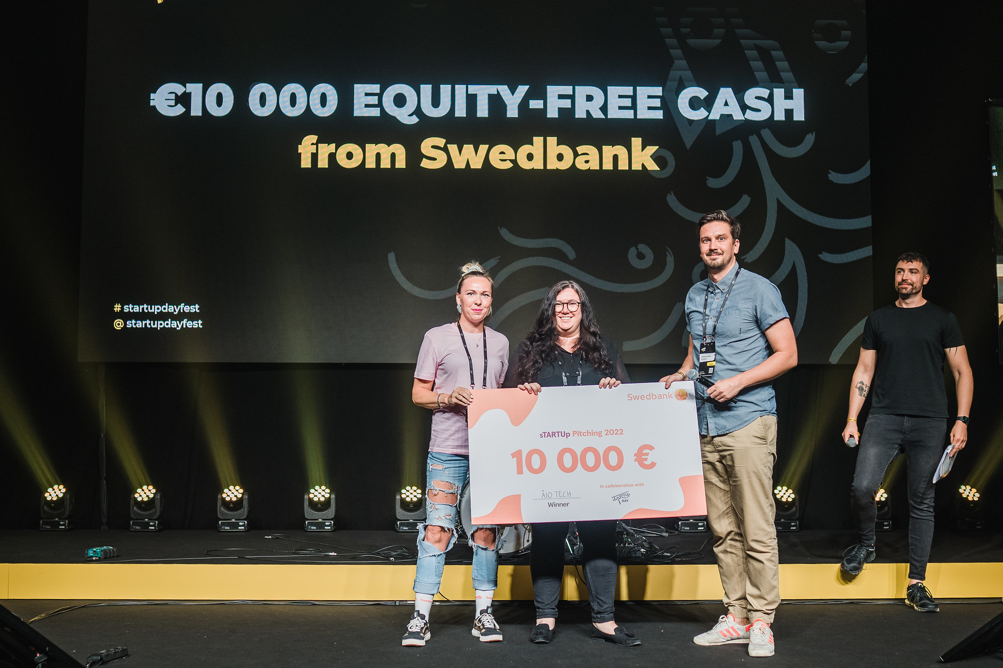 Приз от Swedbank в размере 10 000 евро на sTARTUp Day выиграл стартап Äio tech