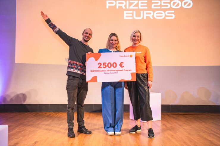 Igniter Business Idea Development Program võitja, kellel on käes auhind 2500 eurot-