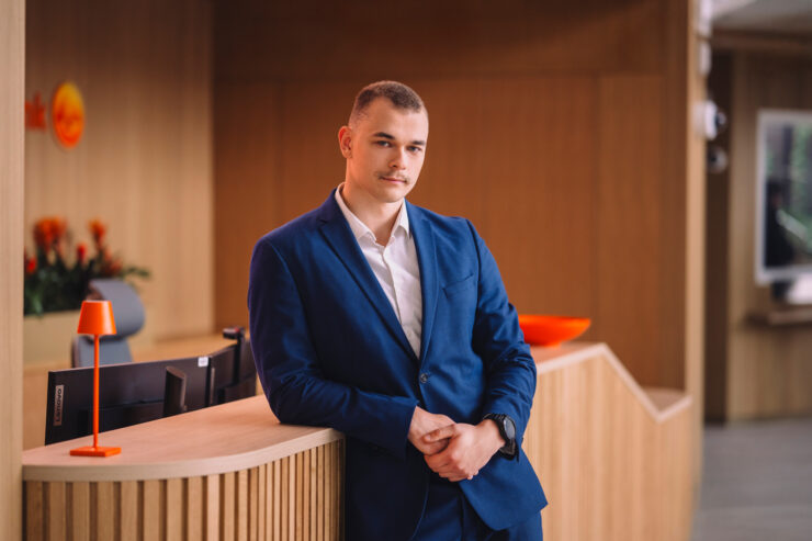 Pildil on Swedbanki kõneisik Ott Kristjan Ollisaar.