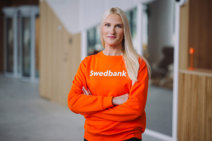 Fotol on Swedbanki kõneisik Piret Prangel.