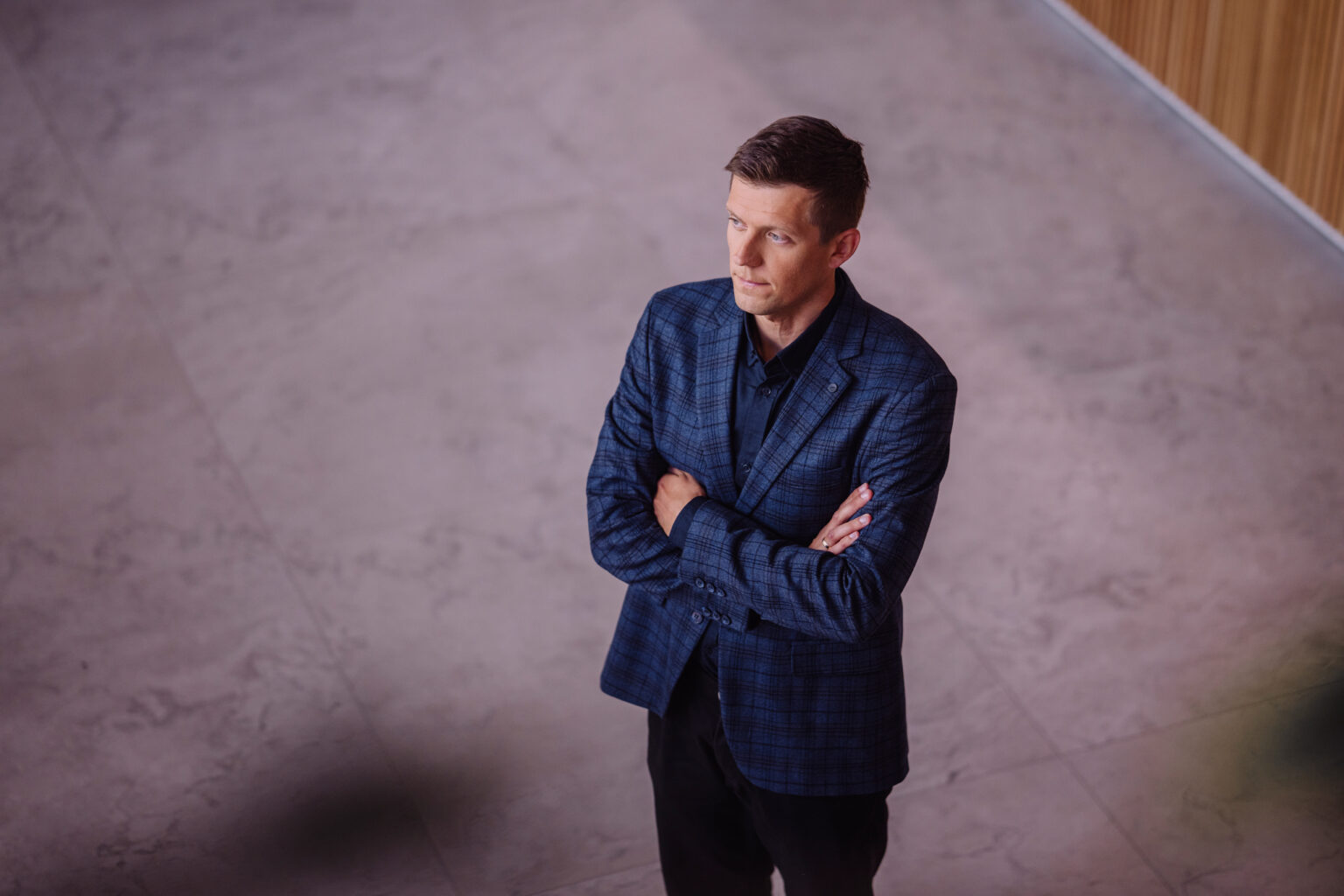 Fotol on Swedbanki kõneisik Rainer Saad