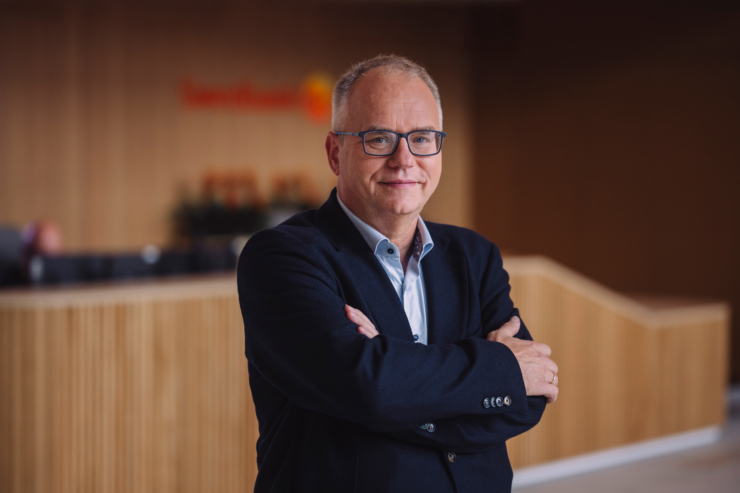 Fotol on Swedbanki kõneisik Allan Marnot